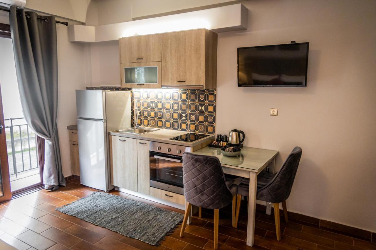 Apartmán Maron Kalavryta Exteriér fotografie